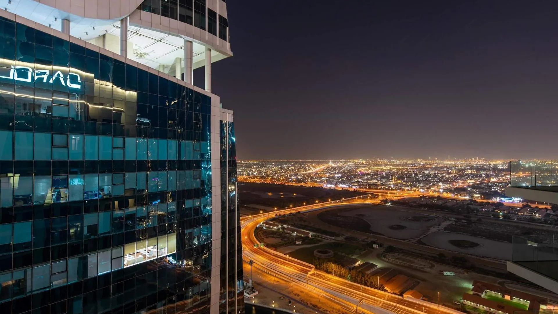 Frank Porter - Urban Oasis Dubai United Arab Emirates
