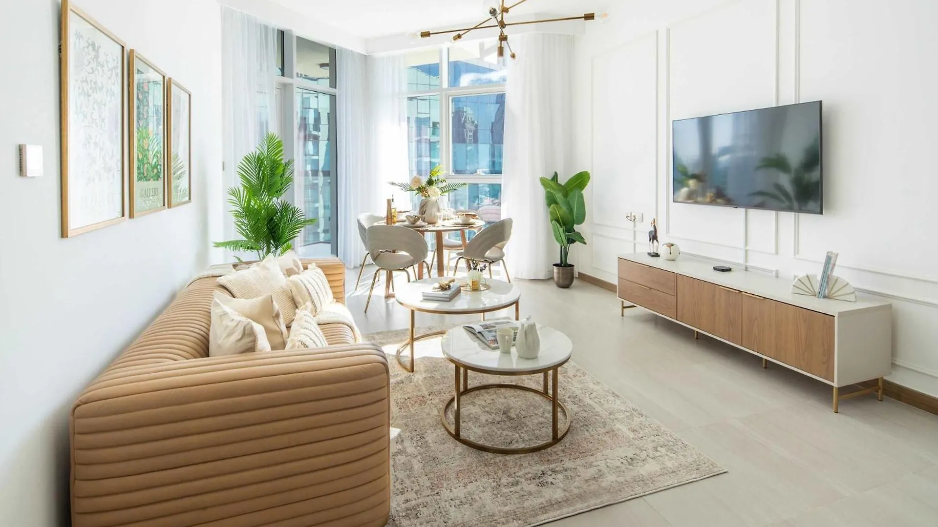 Frank Porter - Urban Oasis Dubai Apartment