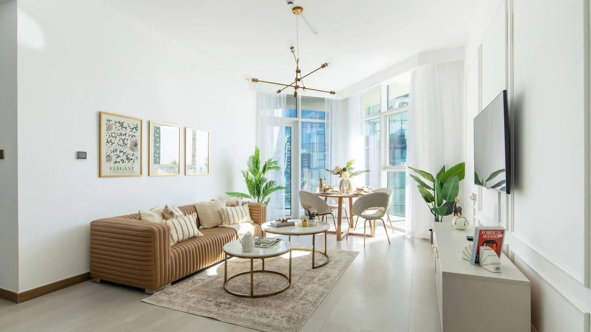 Frank Porter - Urban Oasis Dubai Apartment